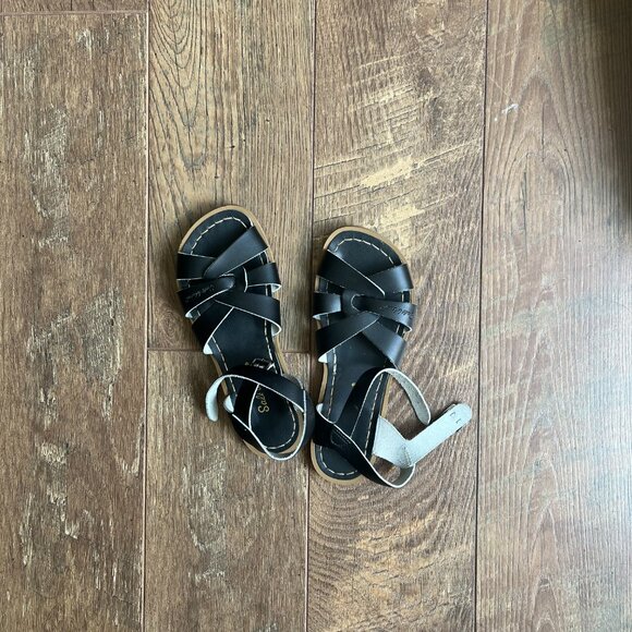 Black Original *Salt Water Sandals* | Water-Friendly | *Women's 6 / Hoy 4* | EUC - Picture 5 of 12